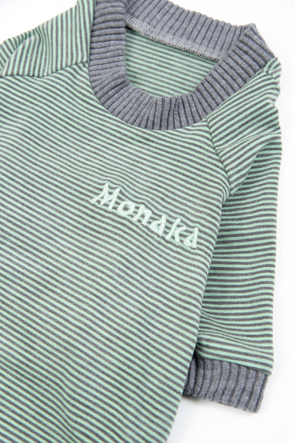 ラグジュアリーウォーム_ラグランT【吸湿発熱作用】超ストレッチ　静電気防止　日本製　※シーズン11月〜3月